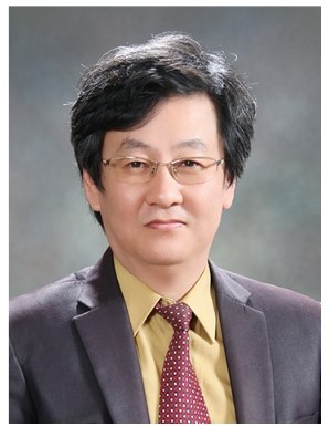 김원우 교수님 사진