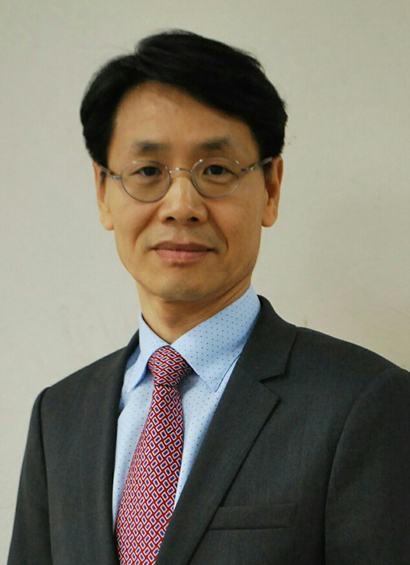김홍식 교수님 사진